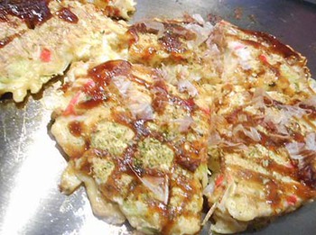 今日のランチは『お好み焼き~』 ^^