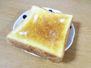 デイリーヤマザキの『高級食パン』 ^^