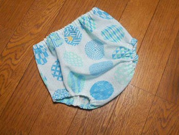 100均の手ぬぐいで『甚平ロンパース』作ってみた ^^