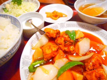 今日のお昼は家事放棄!! 『酢豚定食』~ ^^