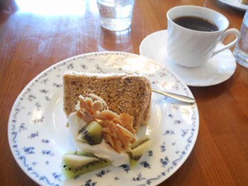 ミントカフェさんで『レザークラフト』 ^^