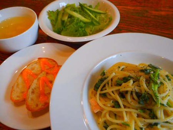 桐生珈琲さんの『パスタランチ』 ^^