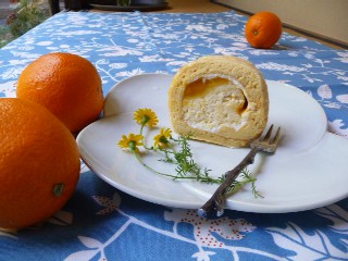 ■ 文月/フレッシュオレンジレアチーズのロール ■