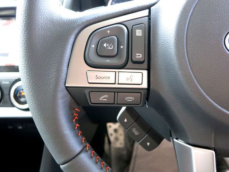 スバル XV 2.0i-L AWD アイサイト スバル XV 2.0i-L AWD アイサイト