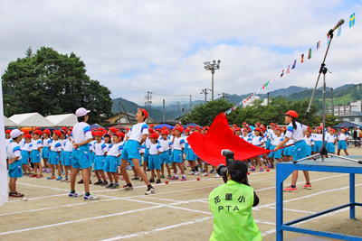 花里小学校 運動会(9/5・土 花里小学校 運動会(9/5・土