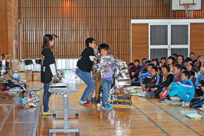 10/23 防災広場in花里小(家族参観日) 10/23 防災広場in花里小(家族参観日)