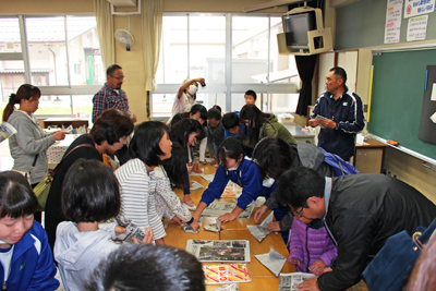 10/23 防災広場in花里小(家族参観日) 10/23 防災広場in花里小(家族参観日)
