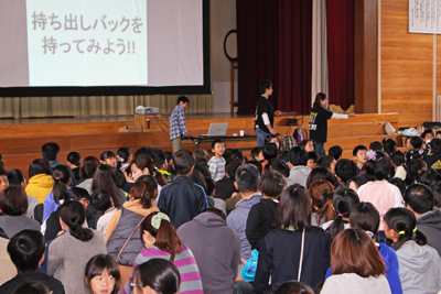 10/23 防災広場in花里小(家族参観日) 10/23 防災広場in花里小(家族参観日)