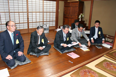11/11 市議と語る会 11/11 市議と語る会