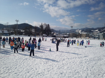 雪上運動会を開催しました♪ 雪上運動会を開催しました♪