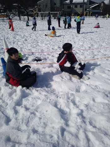 雪上運動会を開催しました♪ 雪上運動会を開催しました♪