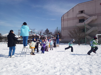 雪上運動会を開催しました♪ 雪上運動会を開催しました♪