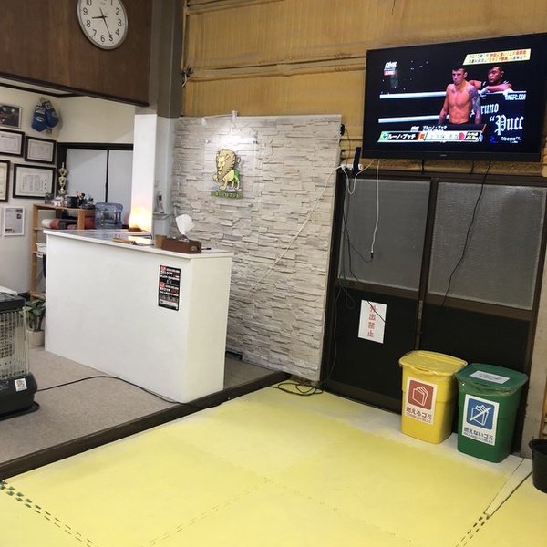 格闘技 Sports BAR 始めます。 格闘技 Sports BAR 始めます。