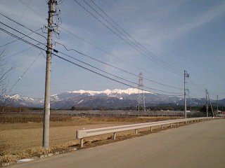 安土忠久 (ガラス工芸作家)