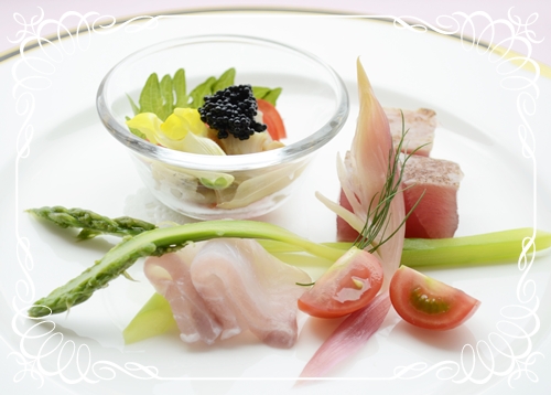 つぶ貝のワサビ和え・マグロのあぶり・河ふぐのマリネ
