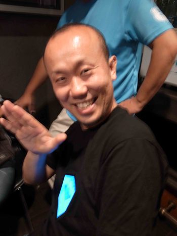 ケンスケ、ほれ。
