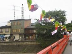 川せがき灯ろう流し