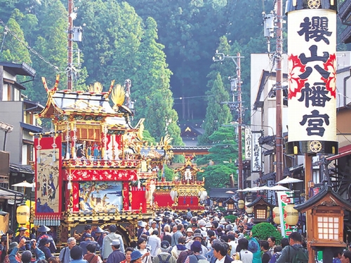 もうすぐ秋の高山祭