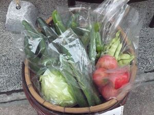 本陣平野屋の朝市