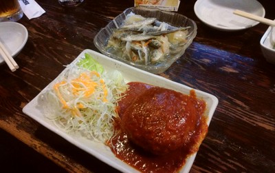 煮込みたてハンバーグ 煮込みたてハンバーグ