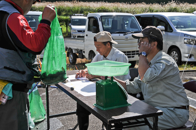 第72回秋神川アマゴ釣り大会 第72回秋神川アマゴ釣り大会