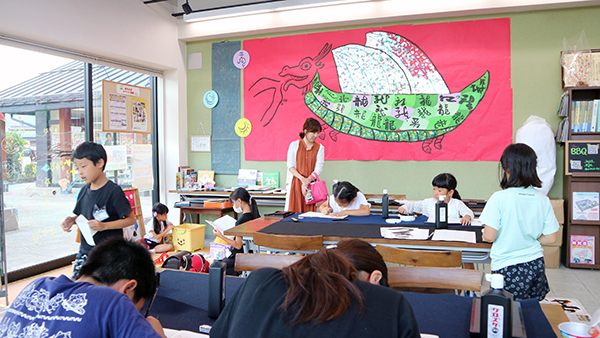 「大人でもなかなか書けない」と先生大絶賛! 「大人でもなかなか書けない」と先生大絶賛!