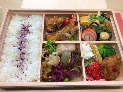 めぐみ家さんのお弁当( *´艸`) めぐみ家さんのお弁当( *´艸`)