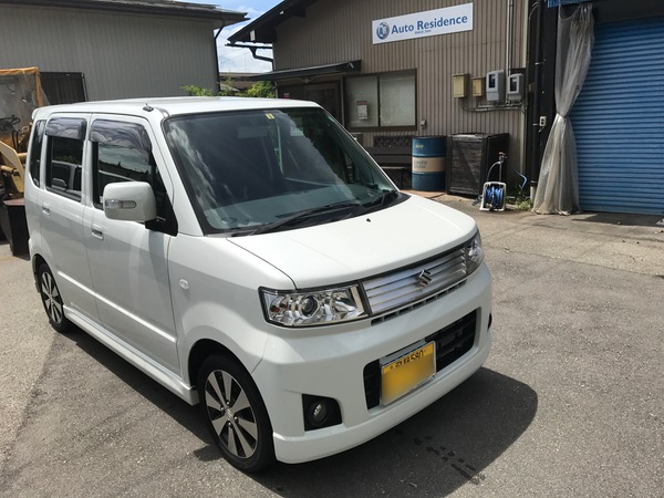 壊れたテレビとパソコンとカラーフィルムと。笑 壊れたテレビとパソコンとカラーフィルムと。笑