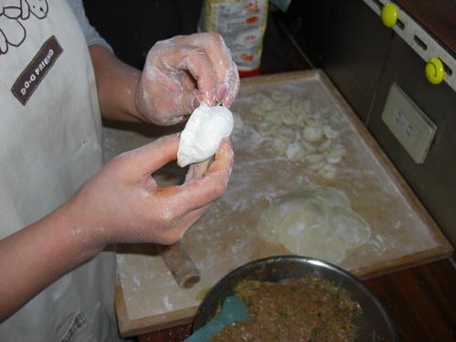 冷凍水餃子販売中！