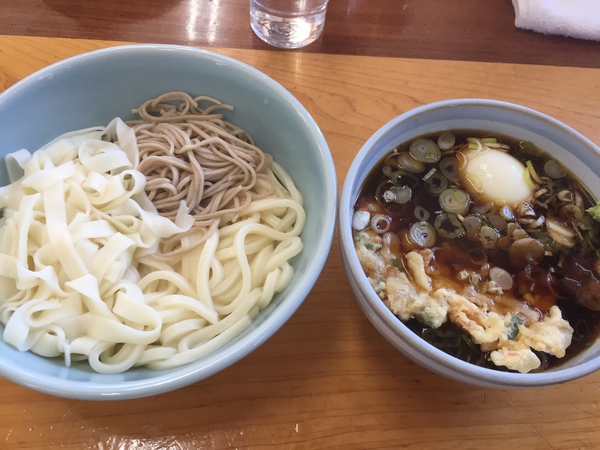 新井こう平うどんさん~♪ 新井こう平うどんさん~♪
