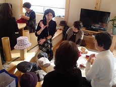 昨日のてづくりぼうし教室の様子です☆