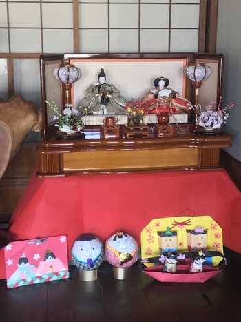 捨てられないお雛様 捨てられないお雛様