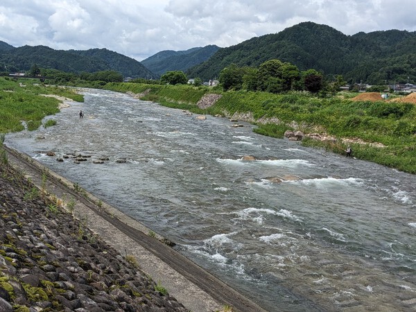時期です・・鮎の友釣りが解禁して、7月初めの週末 2024.07.06 時期です・・鮎の友釣りが解禁して、7月初めの週末 2024.07.06