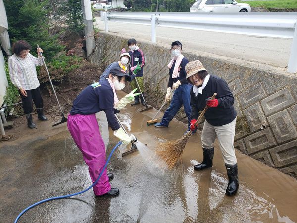 高山市朝日町災害支援活動7月17日 高山市朝日町災害支援活動7月17日