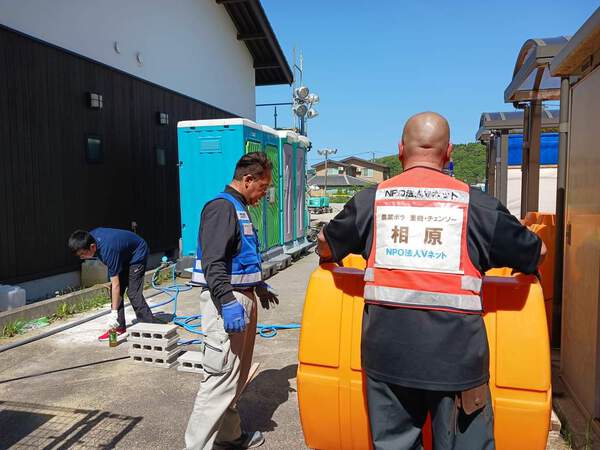 能登半島地震支援活動5月7日タンクの増設 能登半島地震支援活動5月7日タンクの増設