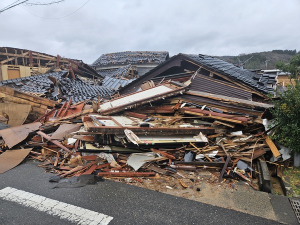 能登半島地震支援活動2月20日七浦の洗濯機稼働開始 能登半島地震支援活動2月20日七浦の洗濯機稼働開始