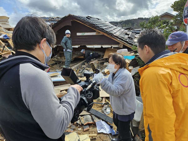 能登半島地震支援活動2月24日念願の位牌,遺影が… 能登半島地震支援活動2月24日念願の位牌,遺影が…