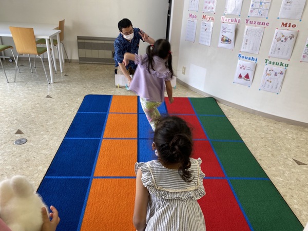 小さいうちから、ネイティブの英語に馴染もう！