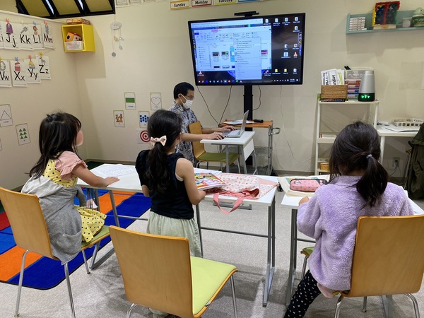 真剣に英語に取り組む姿、みんなすてきです！