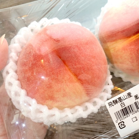 カジュアルにもつけられるパールシリーズ♡