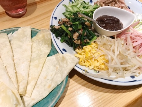 念願の「かる食堂」さんへ♪
