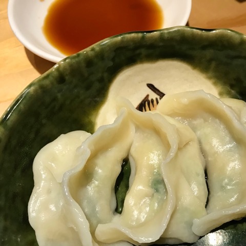 どちらのお店でしょう〜か♪