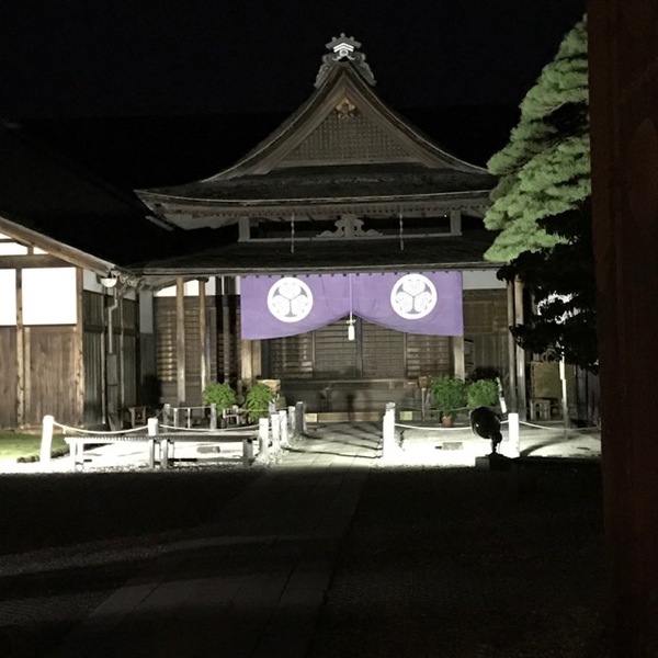 高山陣屋前夜市で、憧れの絵馬を♡