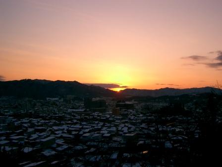 今日の夕陽と高山