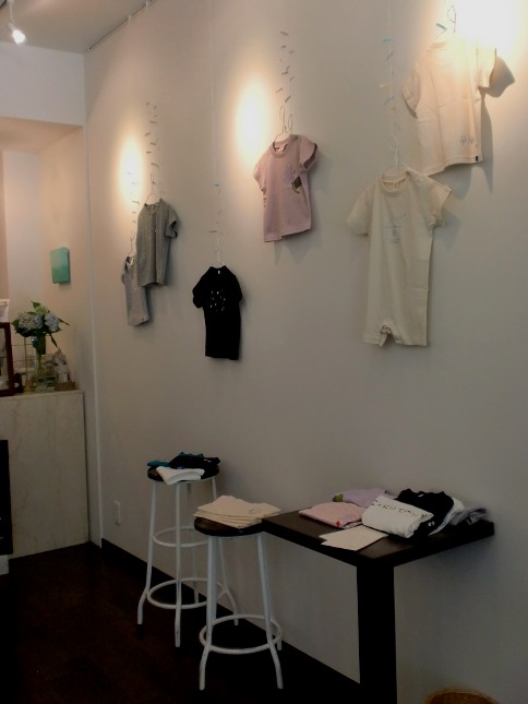 子どもTシャツ展＆花マルシェ