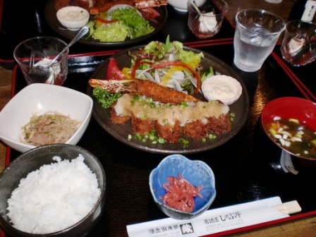 蔵でランチ