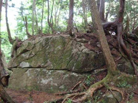 不思議な巨石群…位山⑤