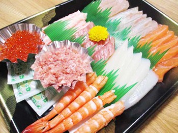 今年は『手巻き寿司』で… ^^