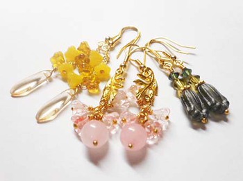 小花の『春色ピアス』 ^^