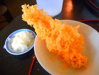 『ジャンボ海老天ぷらうどん』 ^^